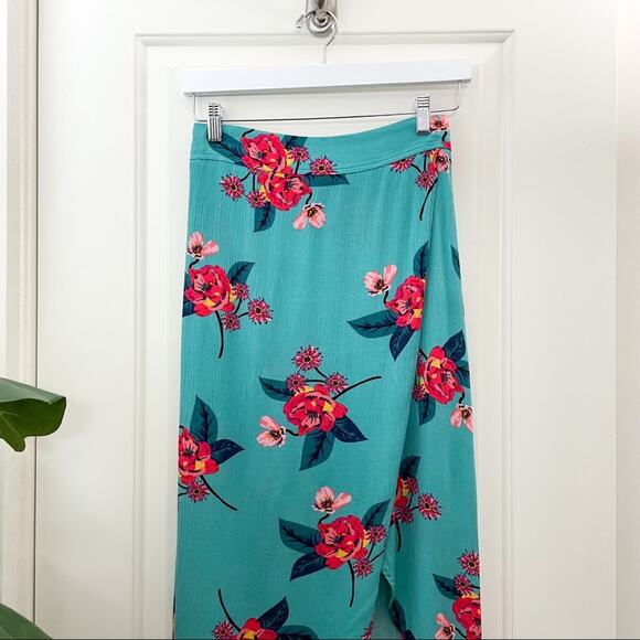 Express Floral Tropical Faux Wrap High Low Skirt XS Blue Pink - Picture 6 of 10